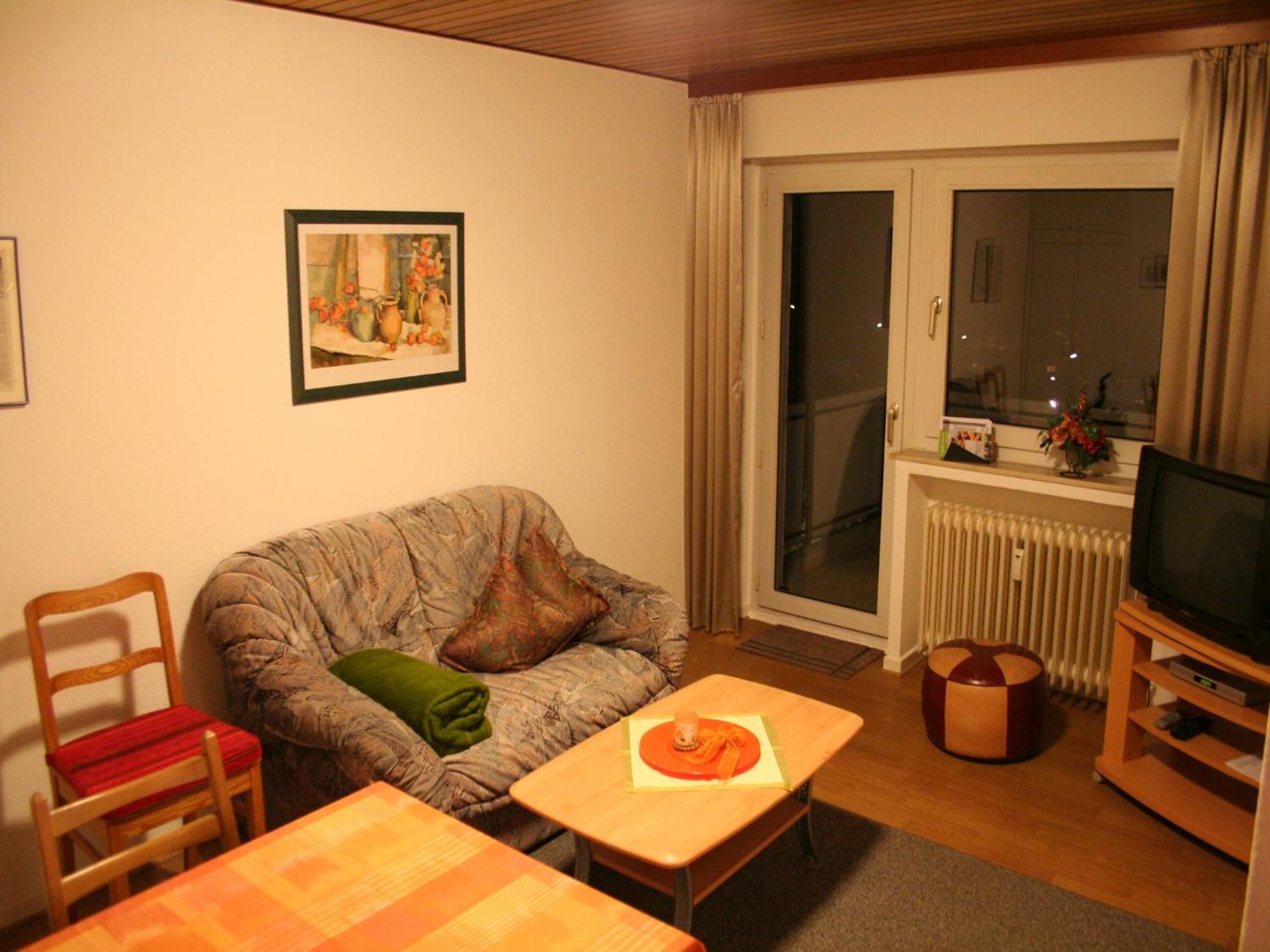 Serene Apartment In Meschede With Balcony Grevenstein Εξωτερικό φωτογραφία