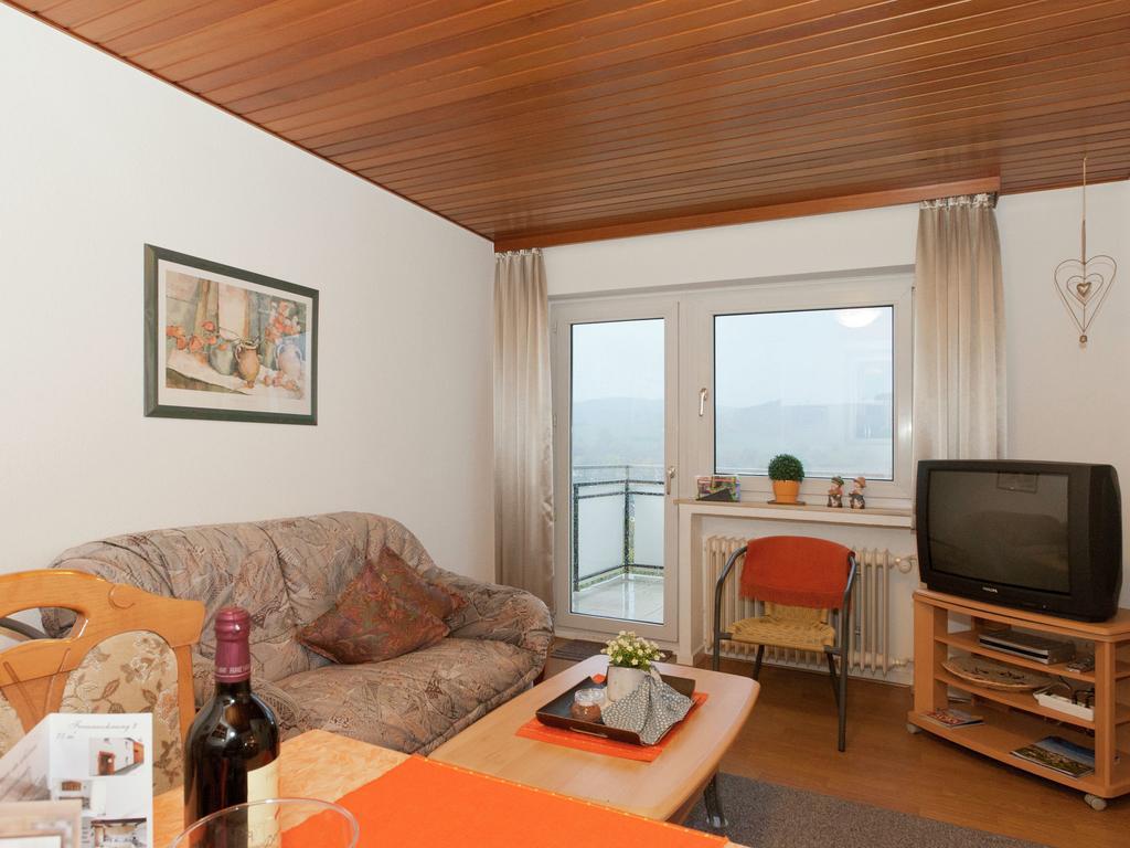 Serene Apartment In Meschede With Balcony Grevenstein Εξωτερικό φωτογραφία